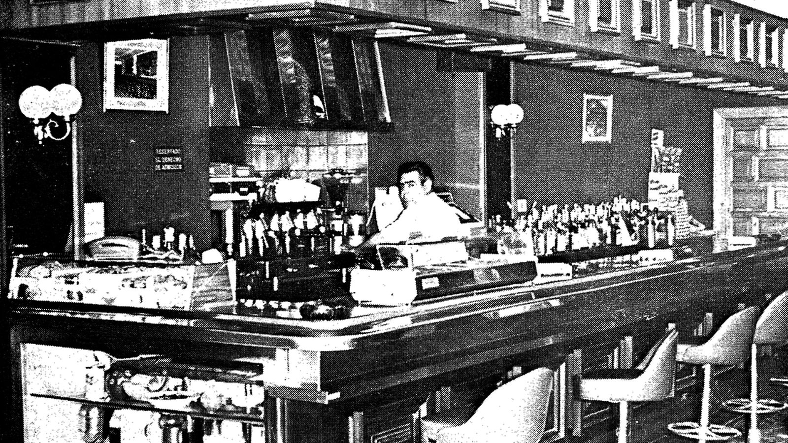 Cafetería La Parrilla de Albox en 1974