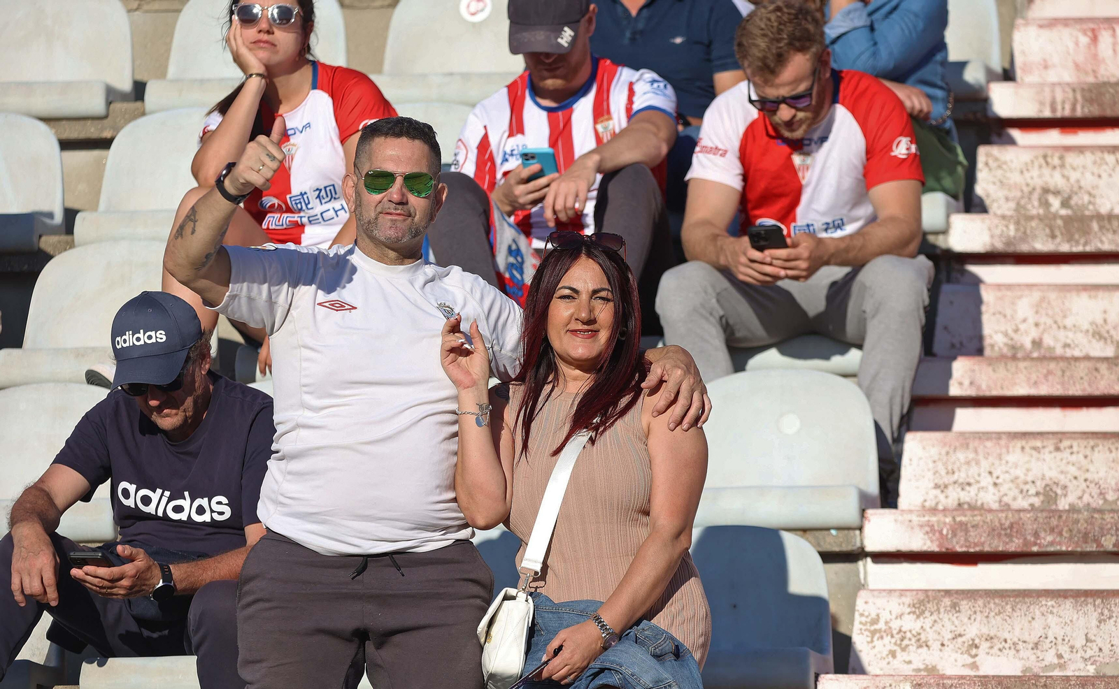 Búscate en el Nuevo Mirador durante el Algeciras - Castellón de Primera RFEF