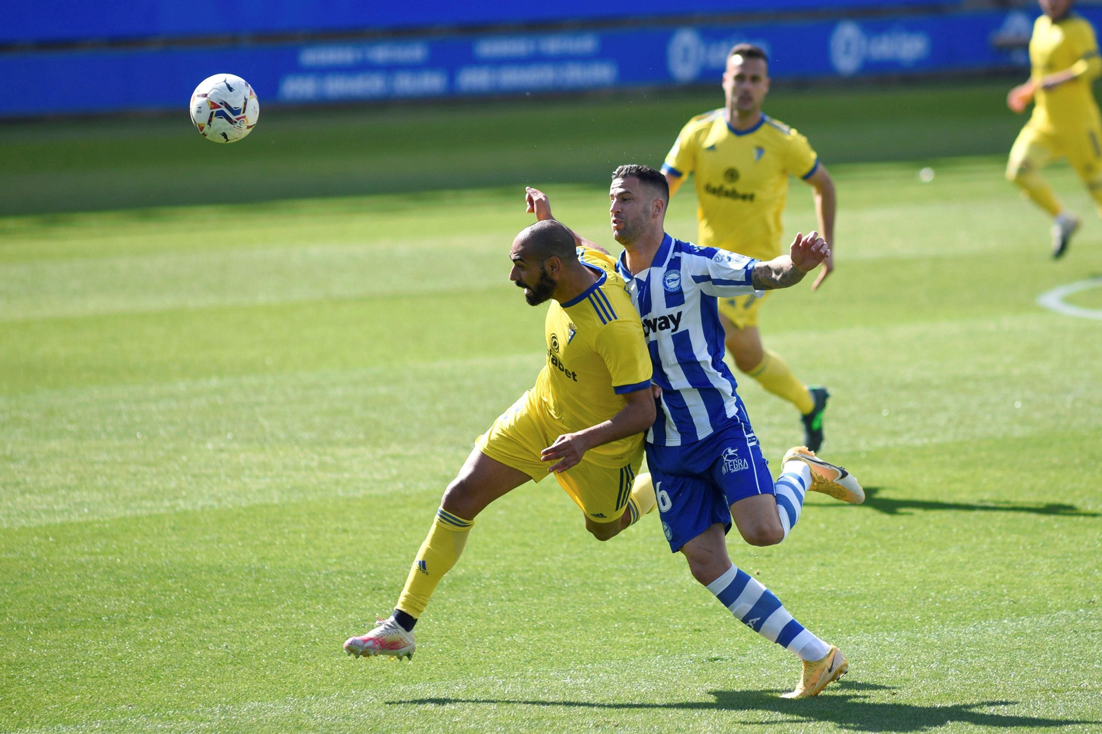 Las imágenes del Alavés-Cádiz