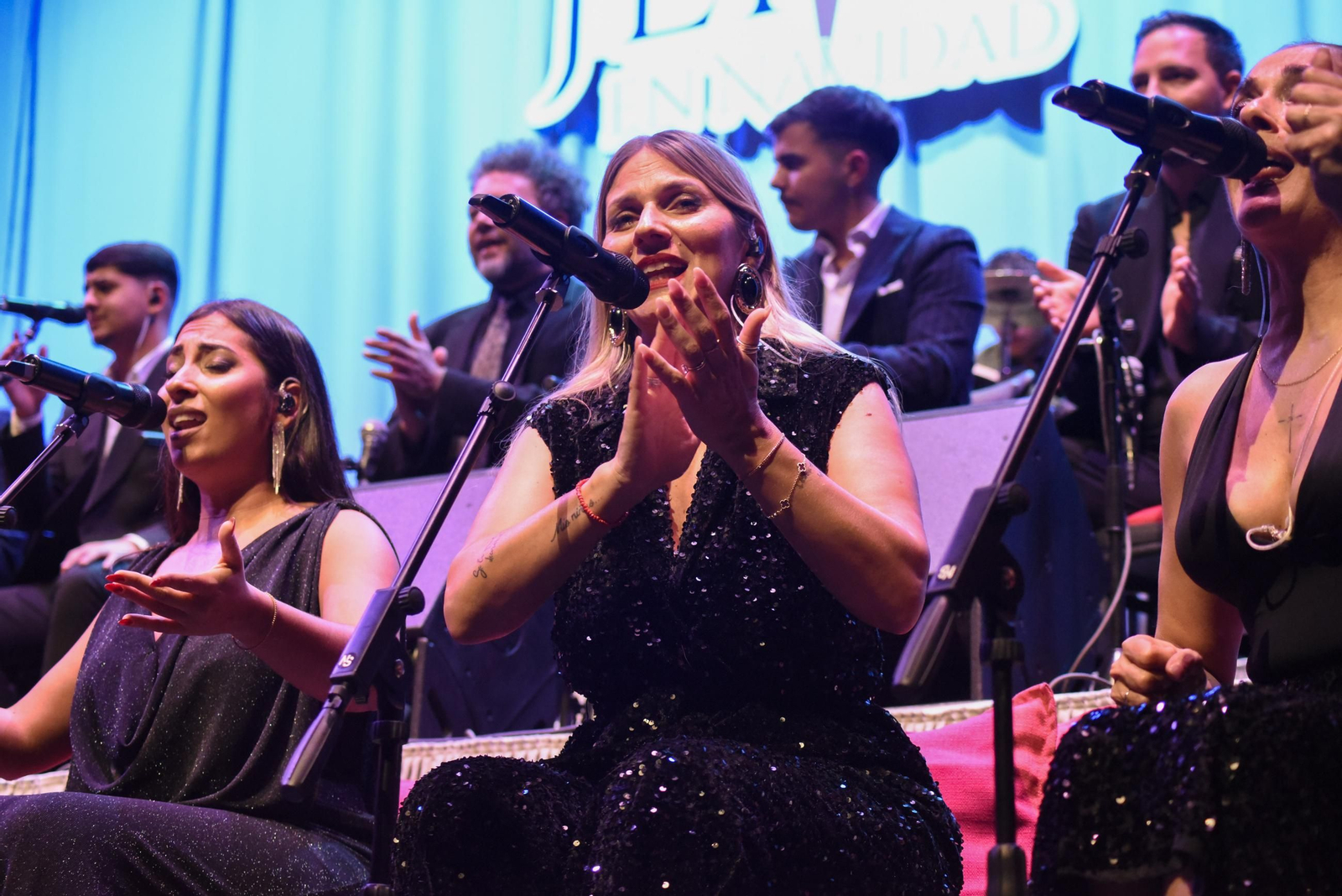 Fotos del recital 'Así canta Jerez en Navidad' en La Línea