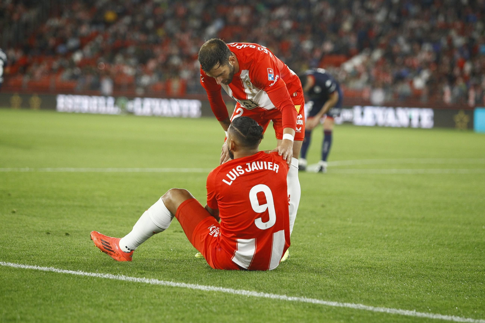 El partido U.D. Almería-Deportivo de La Coruña, en imágenes