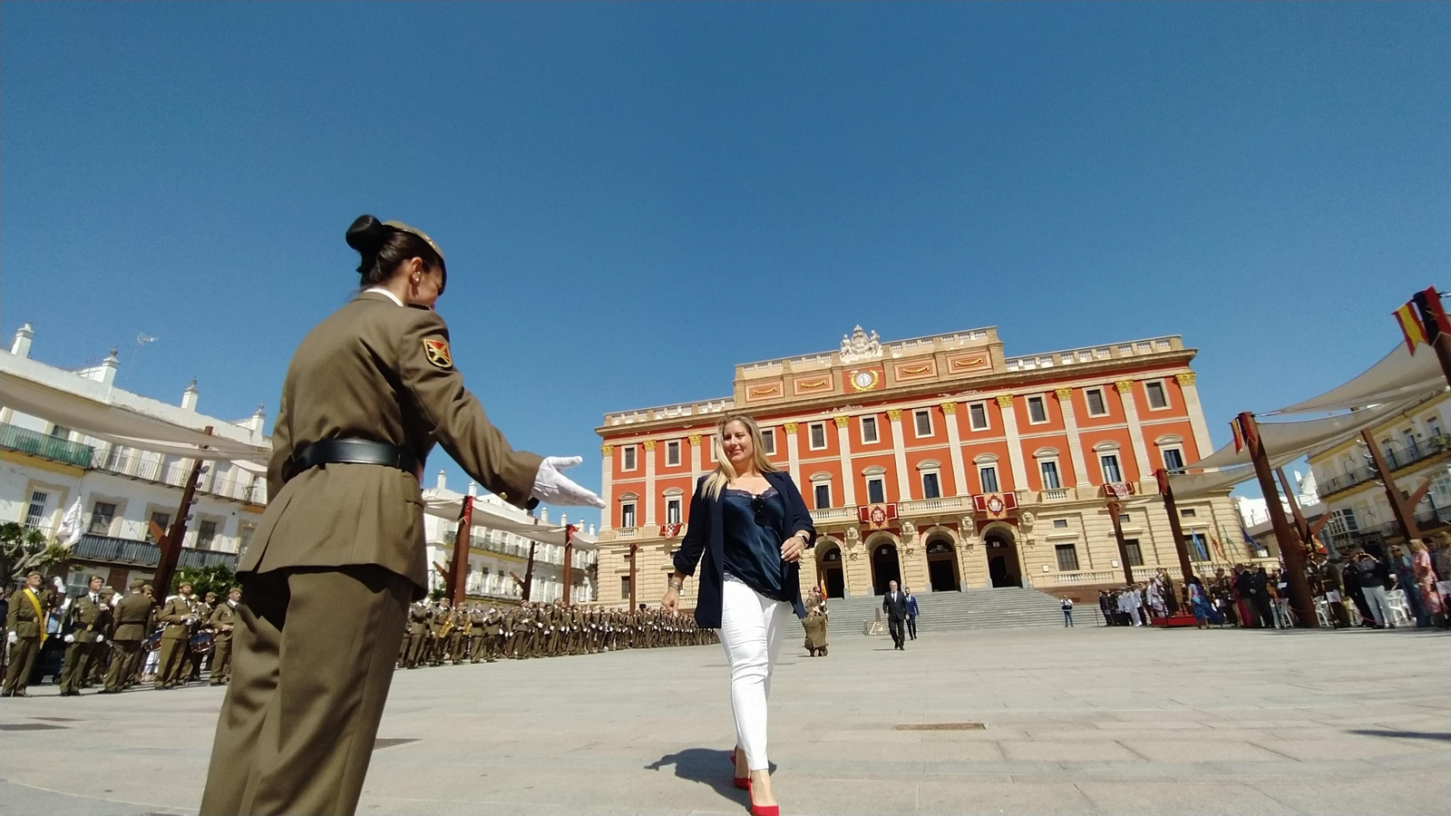 Las imágenes de la jura de bandera celebrada en San Fernando