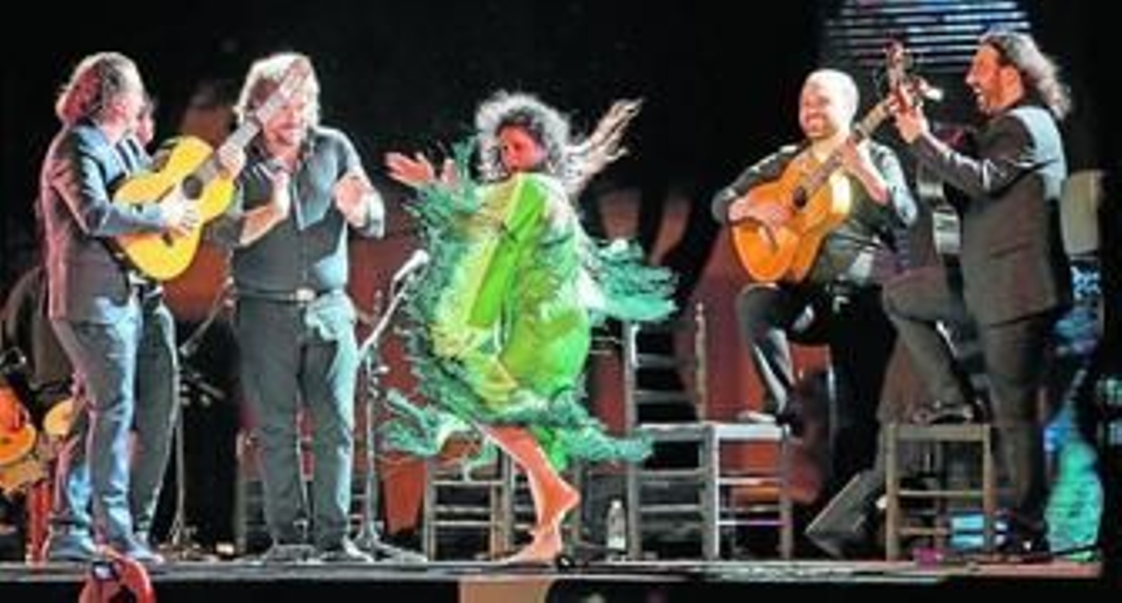 David Lagos y Melchora Ortega homenajearon a su manera a Lola Flores con una rumba que fue de lo mejor de la noche.