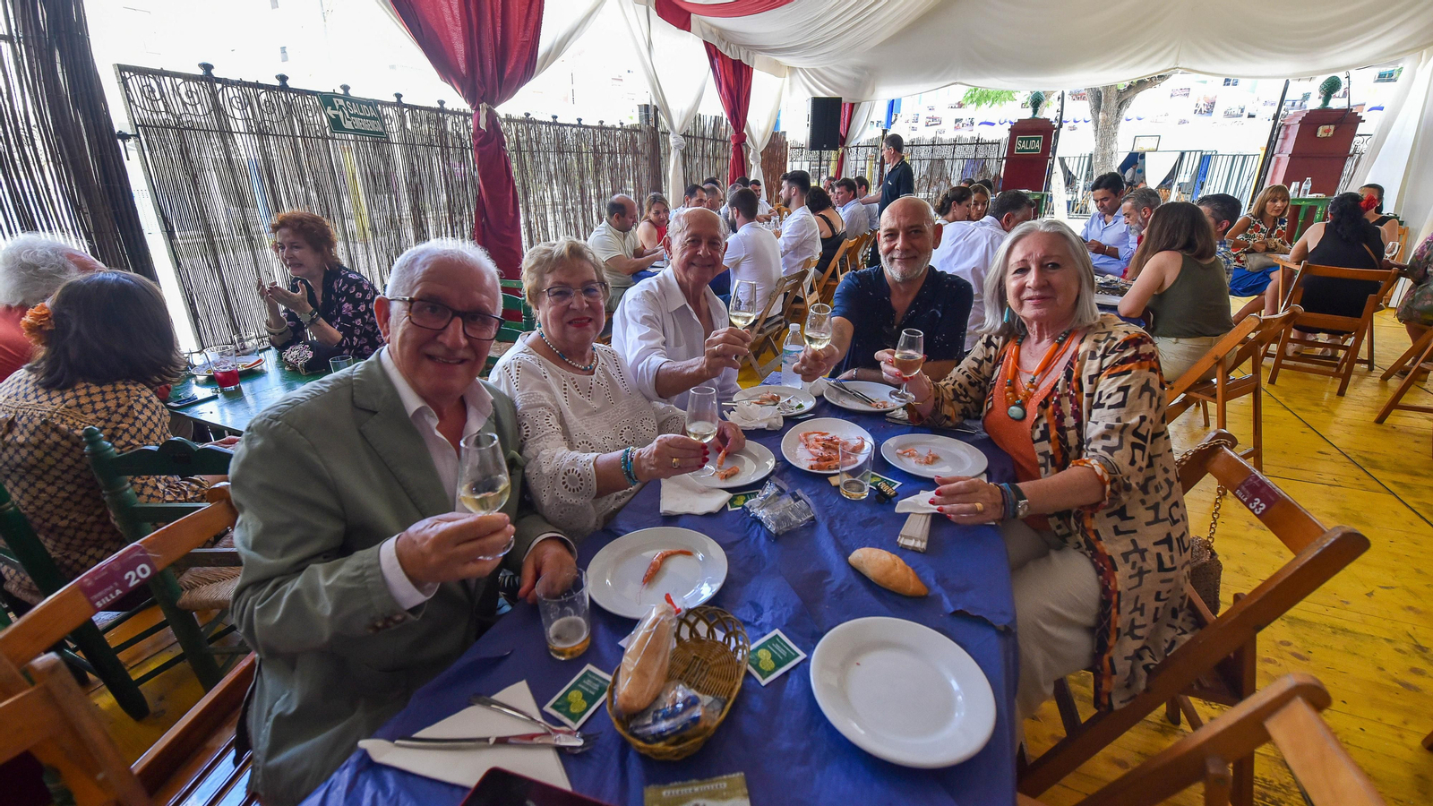 Búscate en las fotos del viernes en la Feria Real de Algeciras