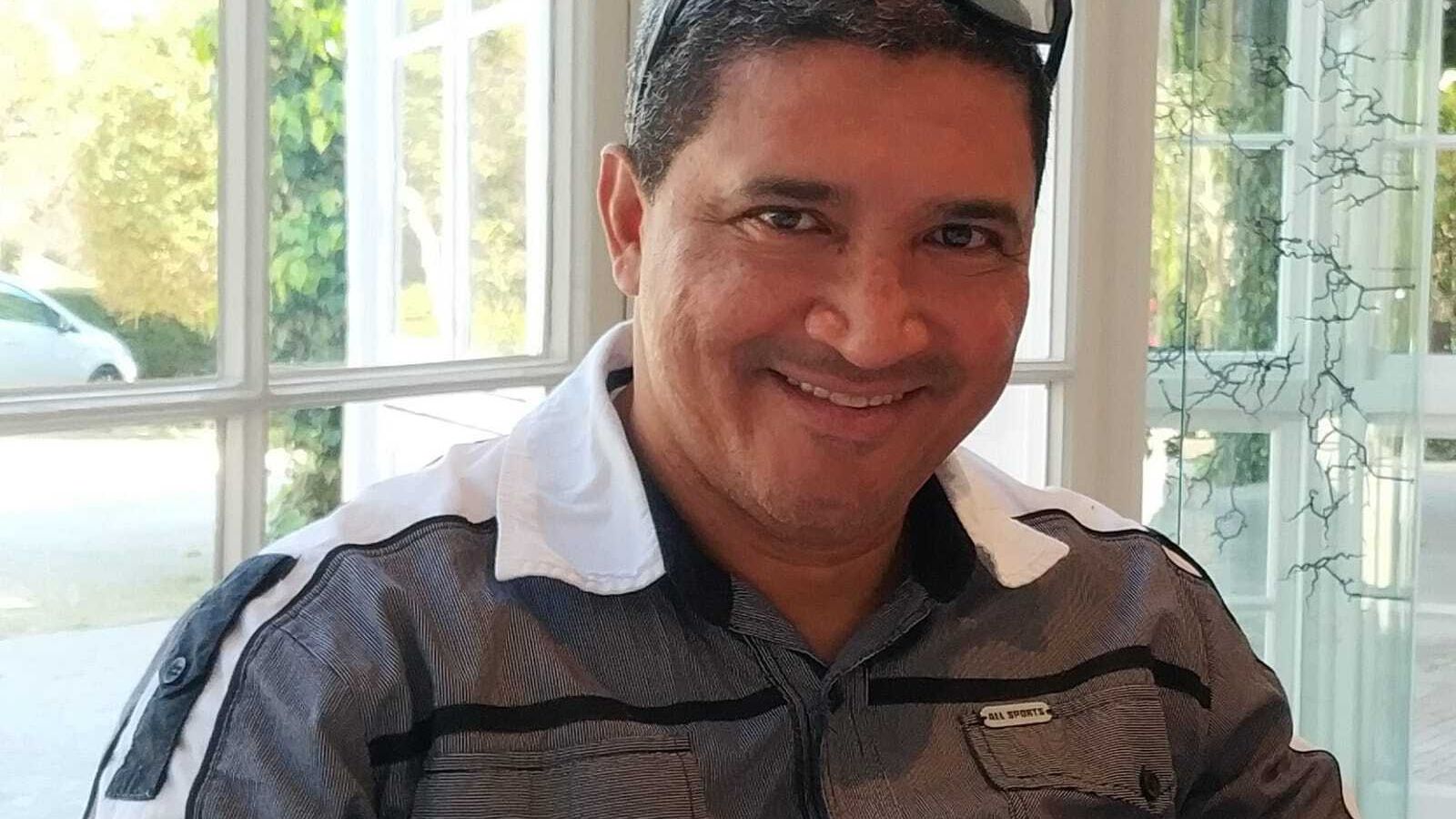 El doctor Óscar Jaime Velasquez