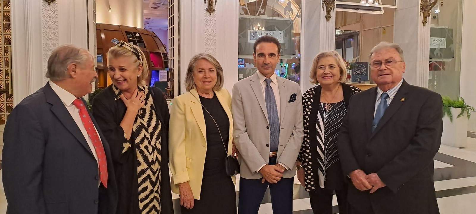 Amigos Taurinos de Almería recibe la Medalla de Oro de la Asociación de Cirugía Taurina