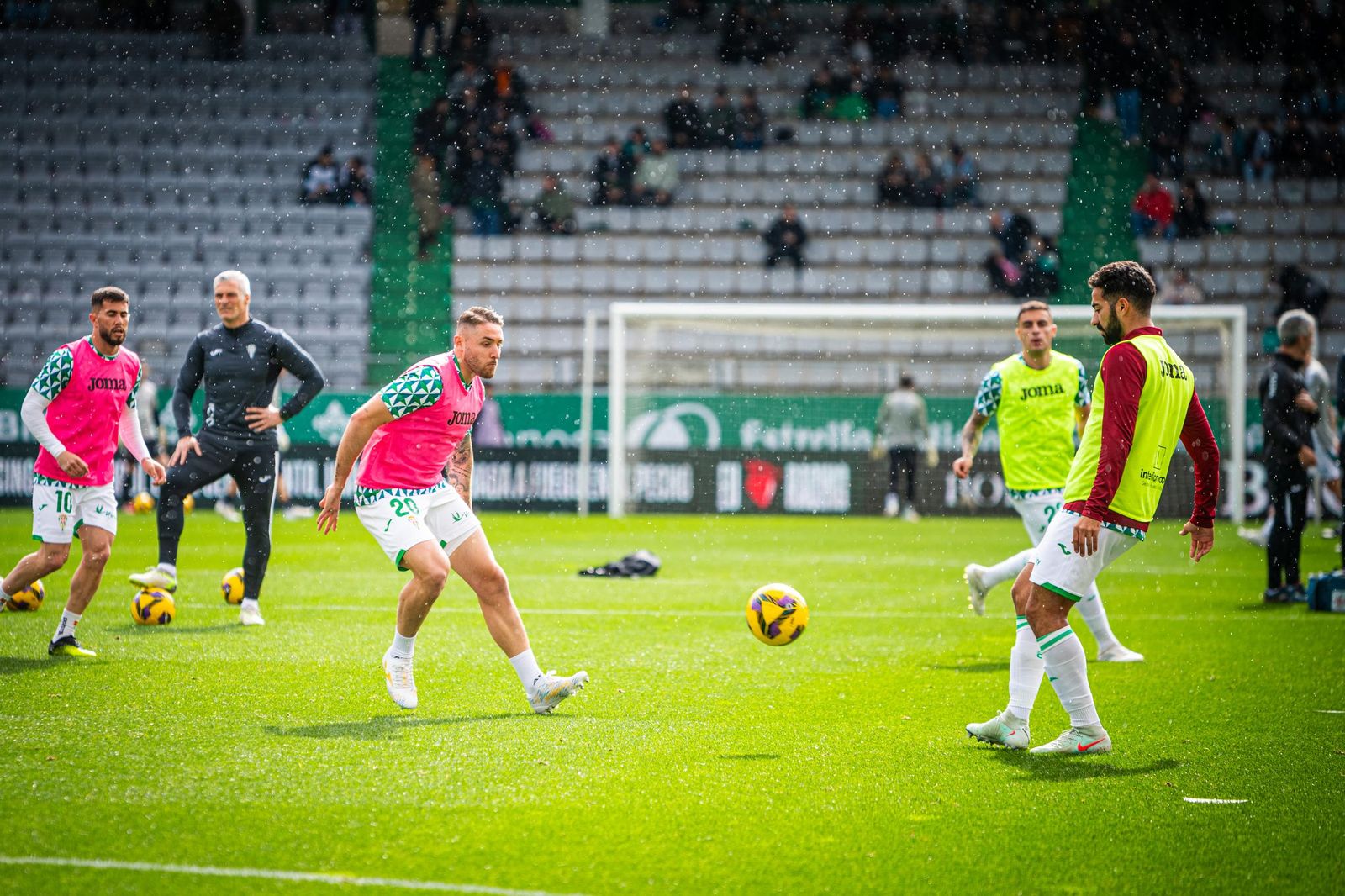 Las mejores fotos del agónico triunfo del Córdoba CF en Ferrol