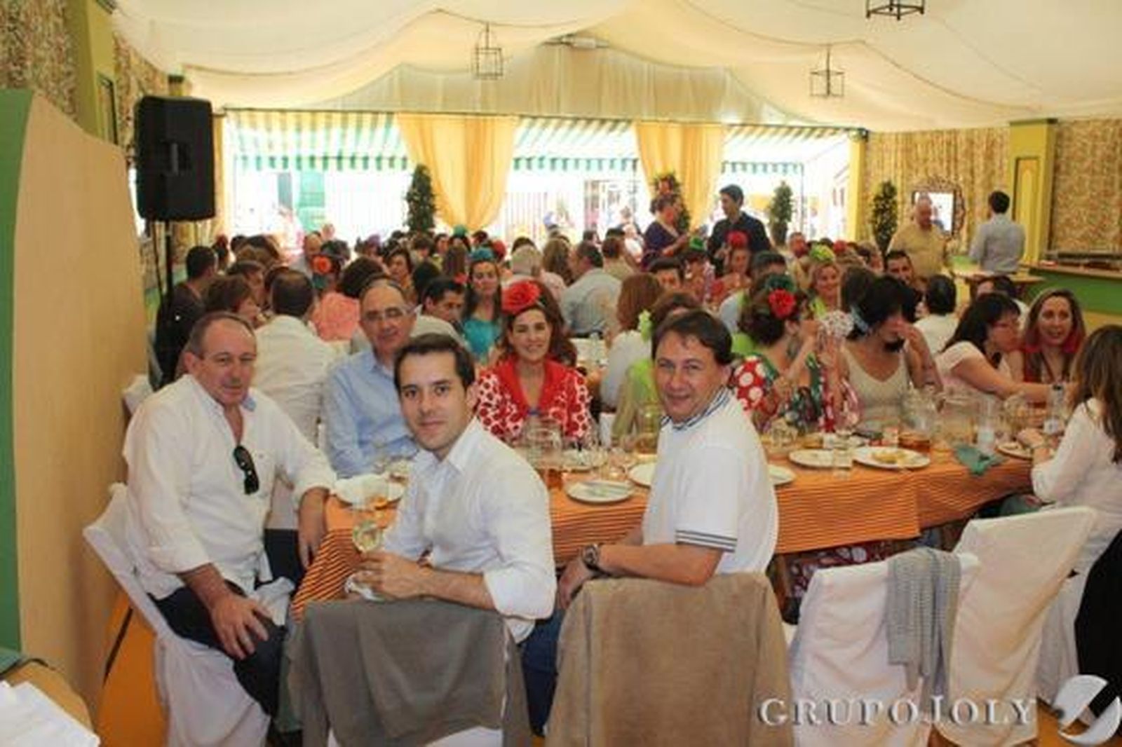 Almuerzo celebrado en la caseta Revuelo de los funcionarios de los distintos juzgados de El Puerto de Santa María.