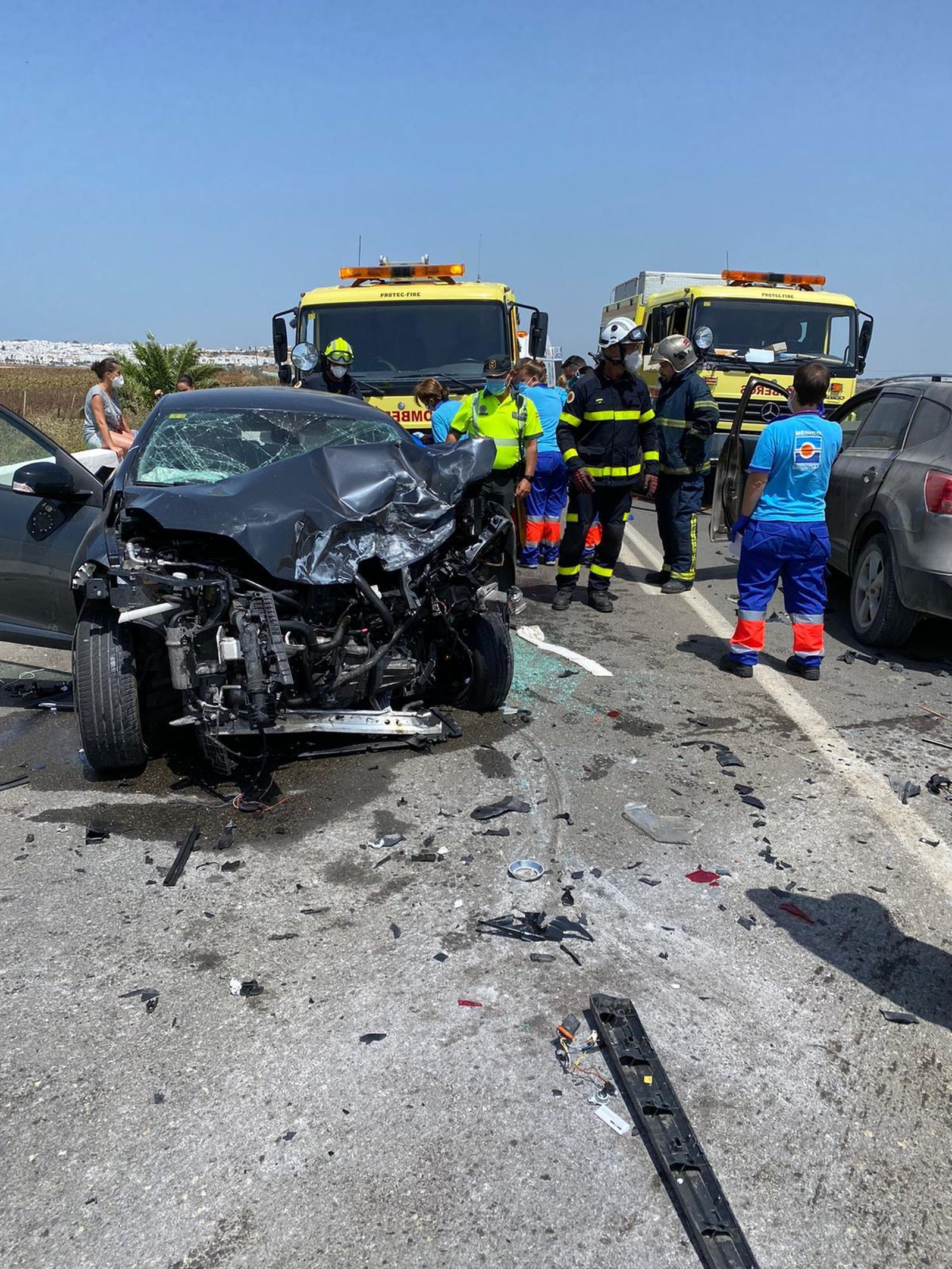 Dos de los vehiculos implicados en el accidente.