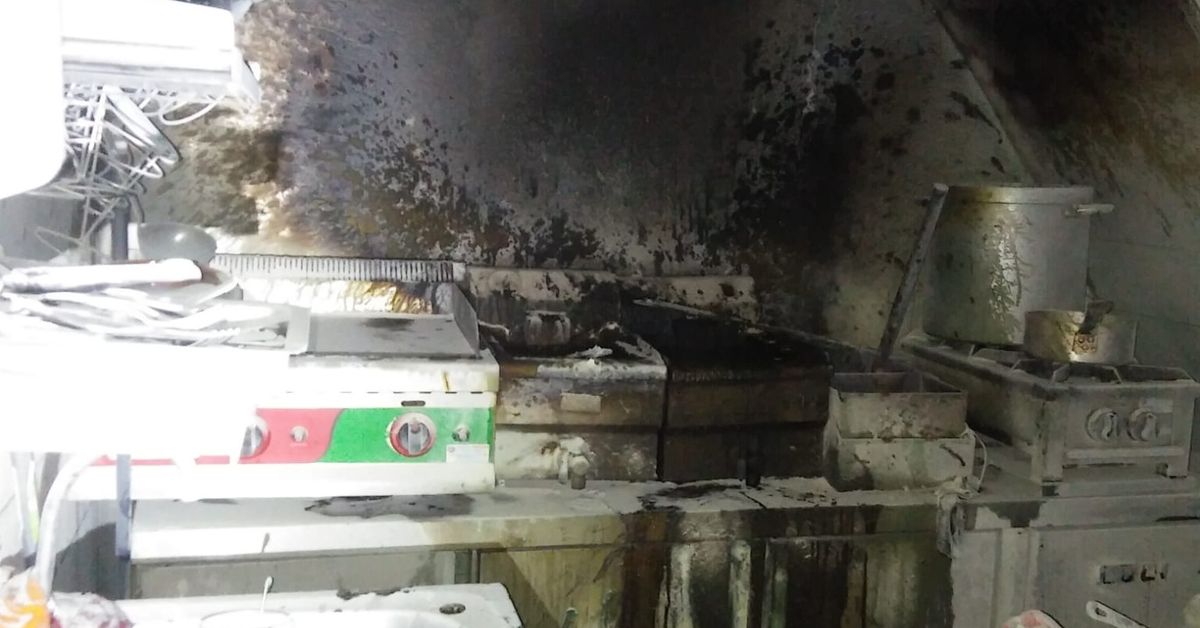 Incendio en la cocina de un restaurante en San Fernando