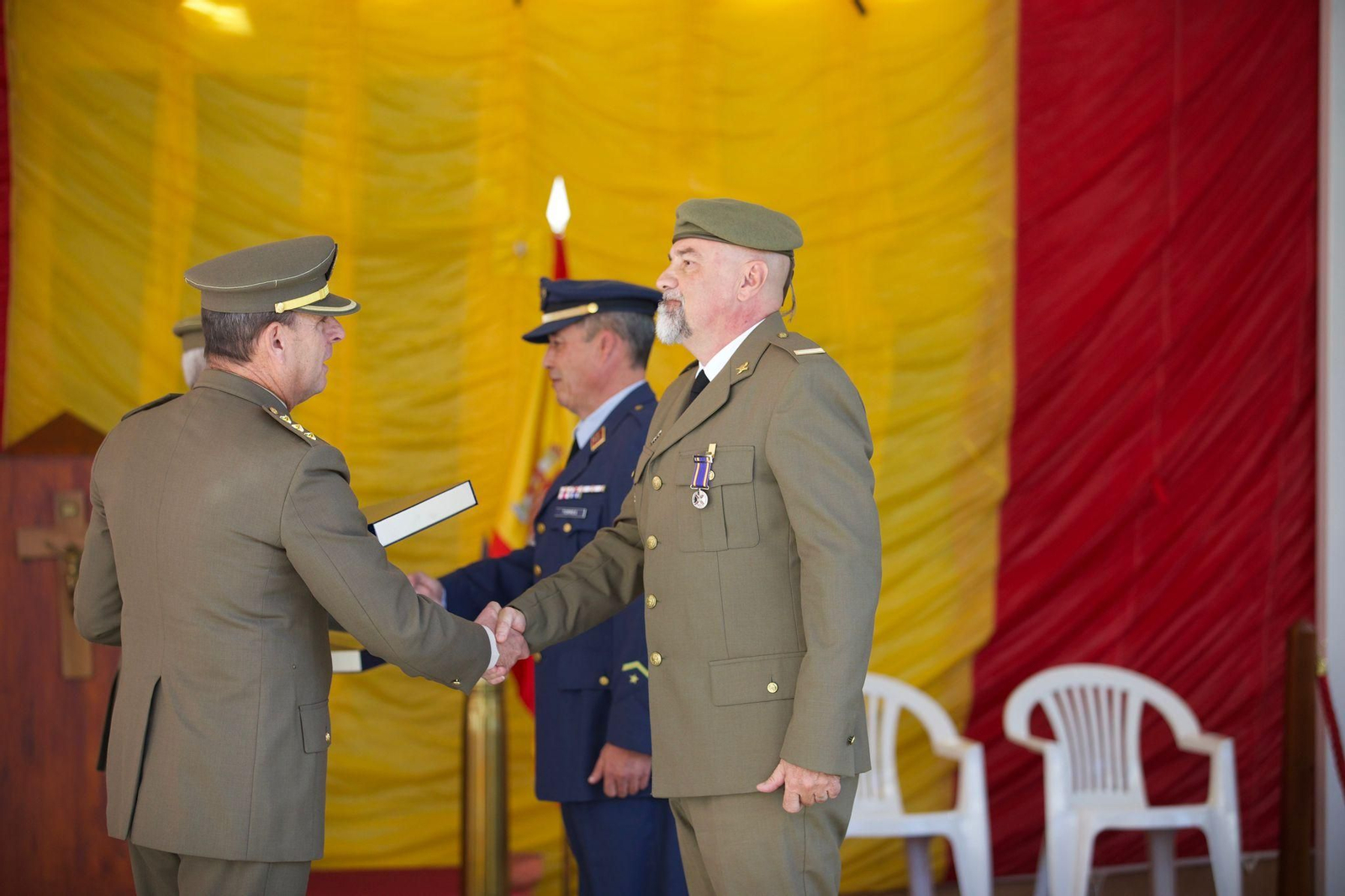 Todas las imágenes de la celebración del trigésimo aniversario de la creación de la Subdelegación de Defensa en Granada