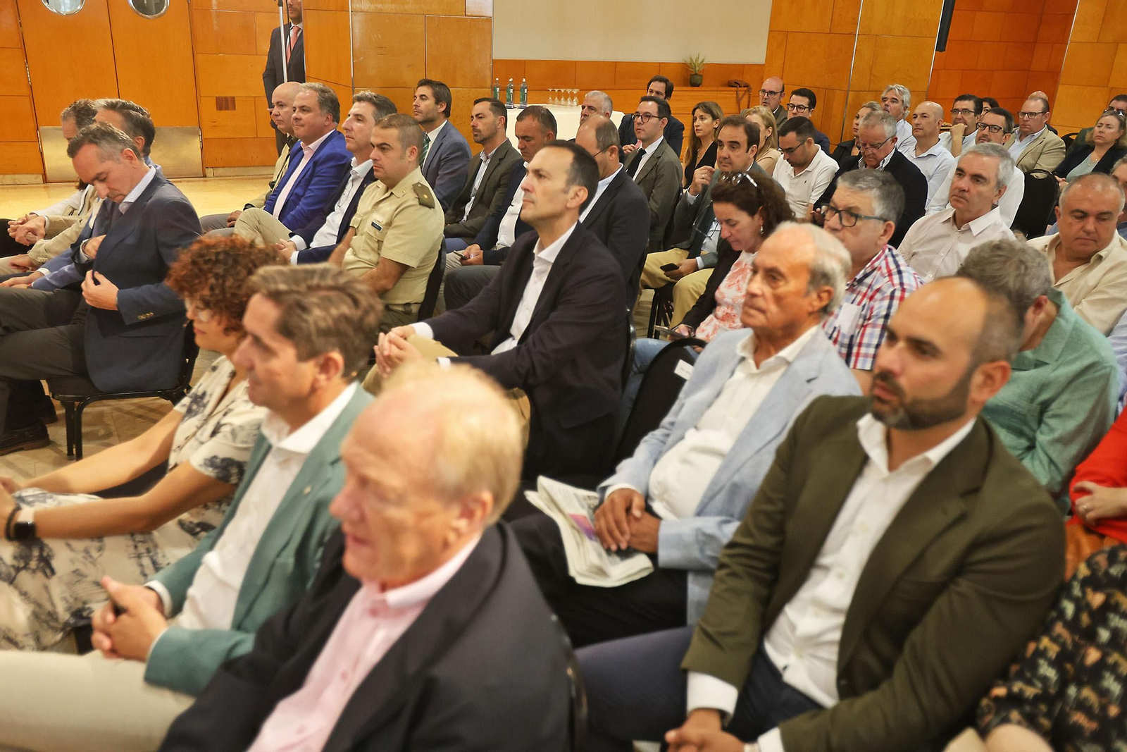 Las imágenes en el desayuno-coloquio de Grupo Joly 'Frutos rojos: retos de un futuro sostenible'