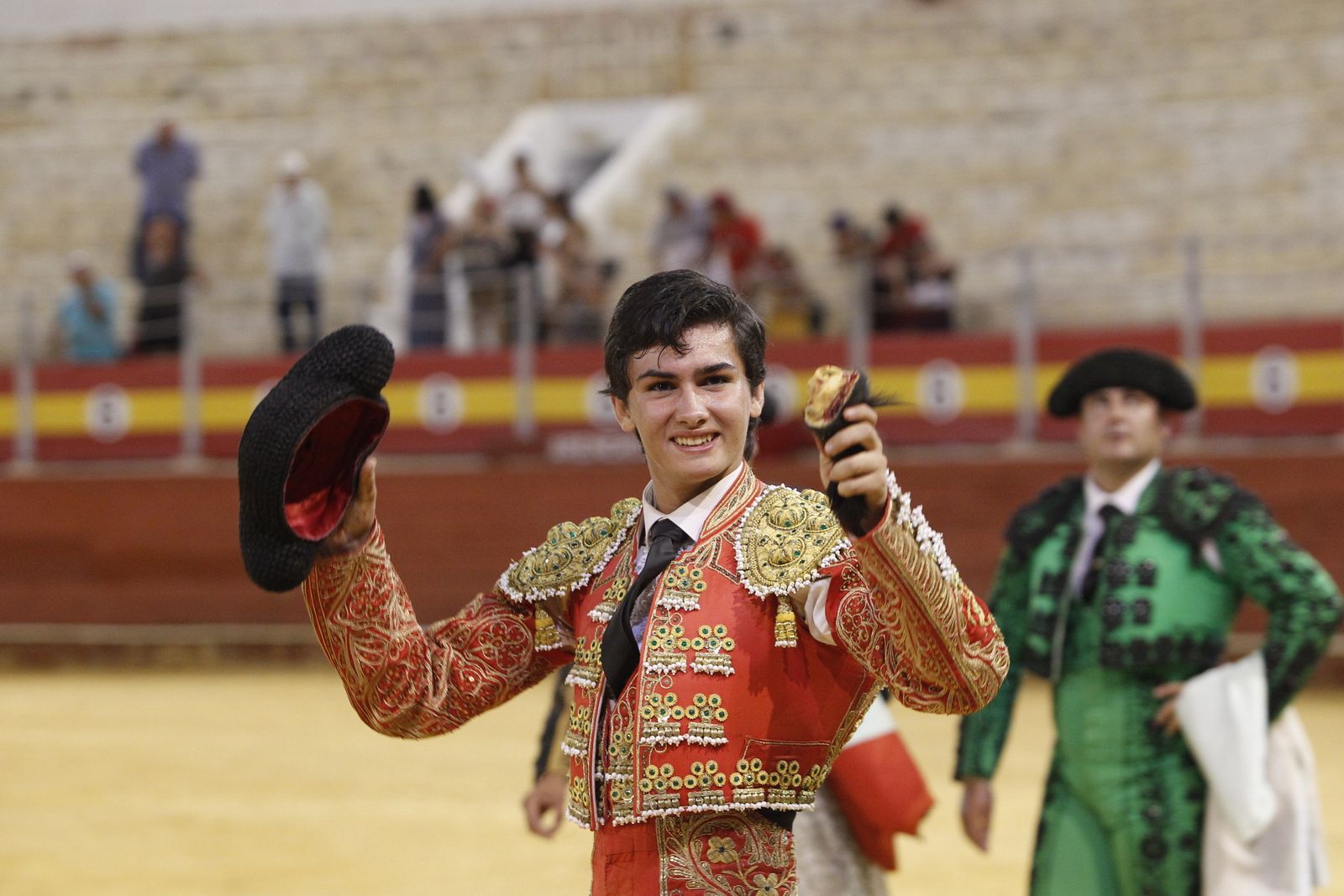 Fotogalería novillada Escuela Taurina de Almería. Feria de Almería 2019