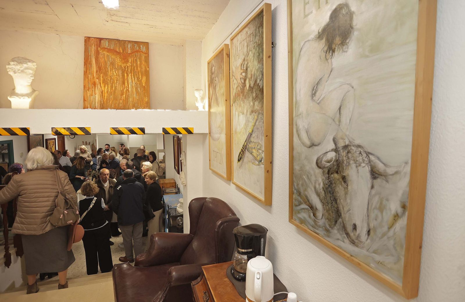 Fotos de la exposición de Juan Zahara en la asociación cultural Alarte de Algeciras