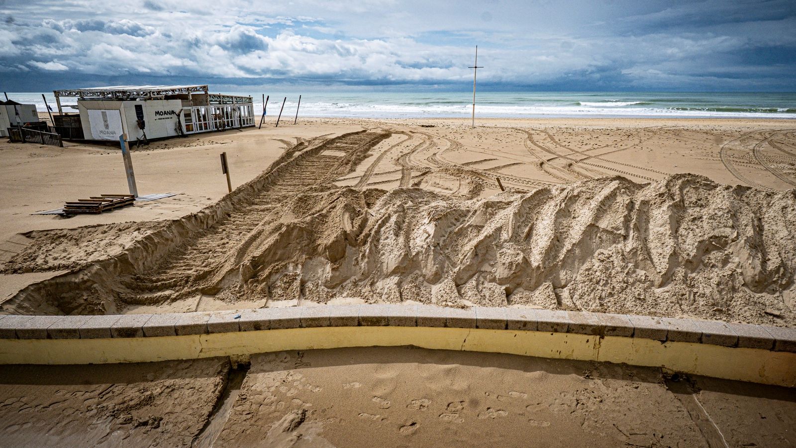 Así han quedado las playas de Cádiz después de tres meses de temporales