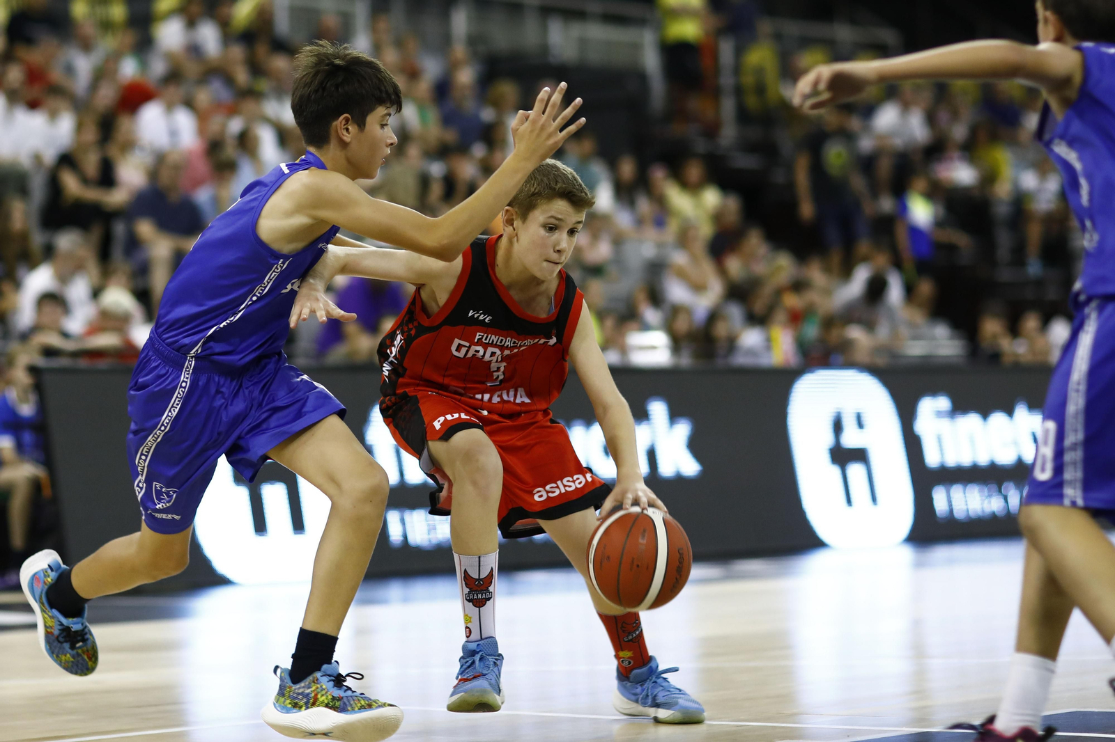 Encuéntrate en el partido del Fundación CB Granada de minibasket