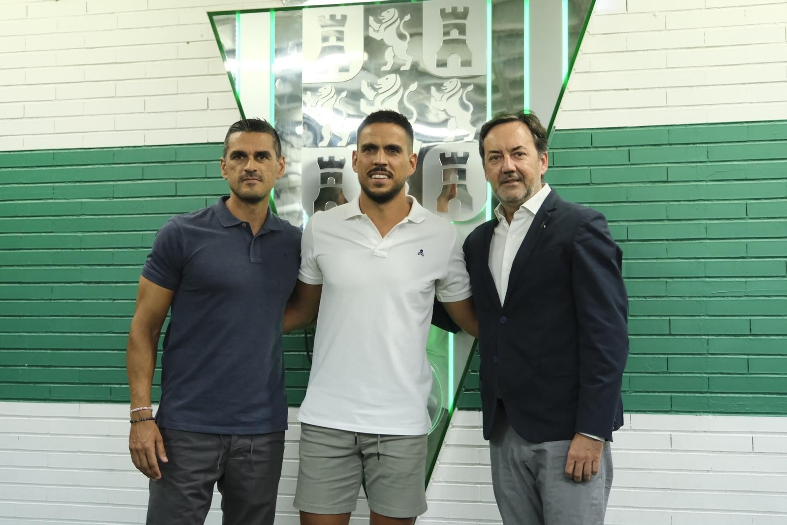 La presentación de Recio con el Córdoba CF, en imágenes