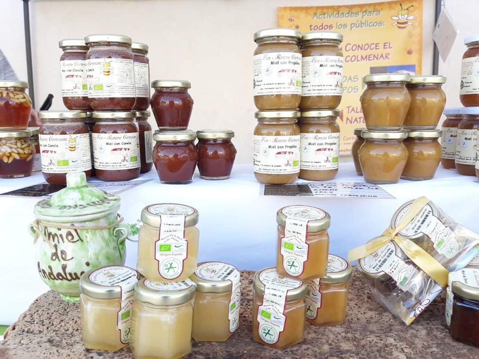 Algunos de los productos que se pueden encontrar en este mercado.