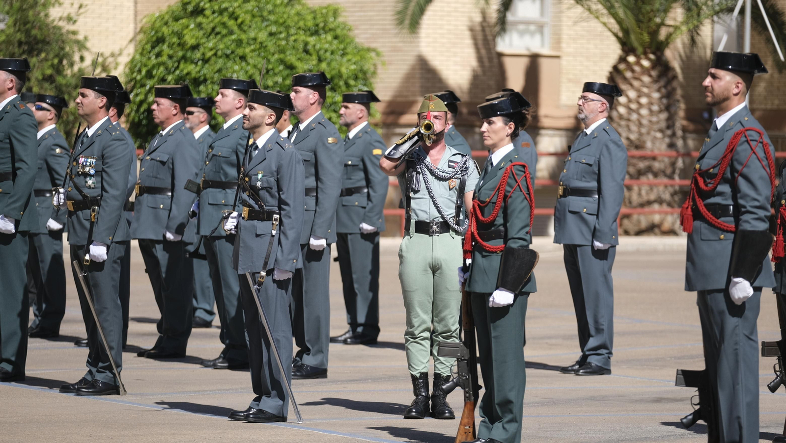 Imágenes de la celebración del 179 aniversario de la Guardia Civil, en la Comandancia de Almería
