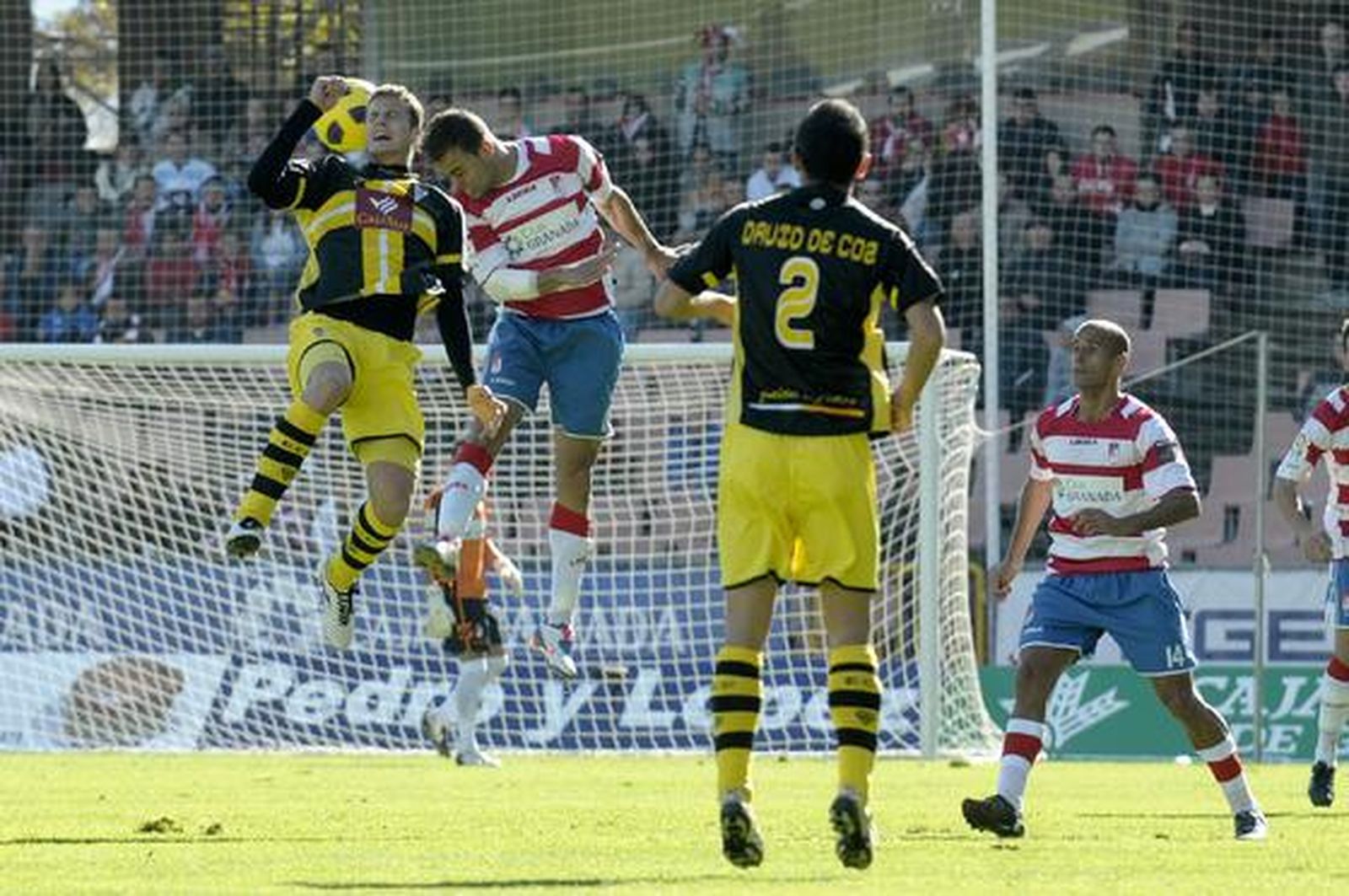 El Granada saca un punto ante el Córdoba

Foto: J.Ochando