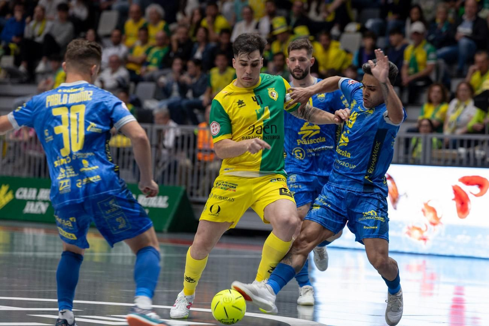 Las mejores imágenes del triunfo in extremis del Jaén Paraíso Interior FS sobre Servigroup Peñíscola