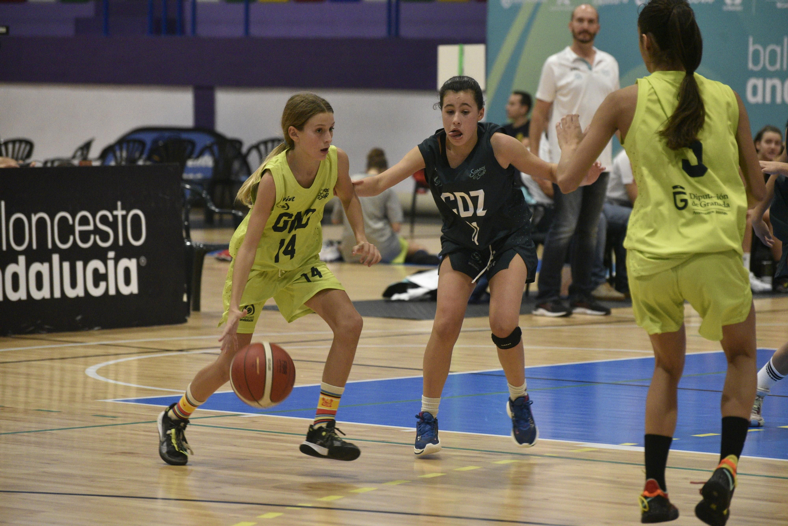 La primera jornada del Andaluz infantil femenino de baloncesto en La Línea