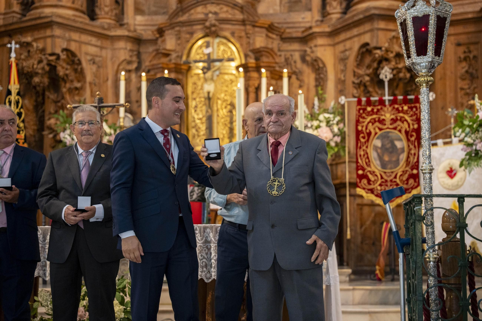 Eucaristía y procesión de Exaltación de la Cruz en la localidad de Vélez-Rubio