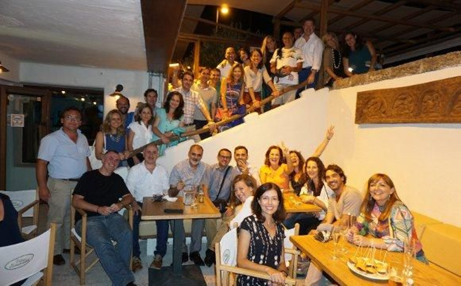 Antiguos alumnos del Instituto Cortadura celebraron un encuentro treinta años después