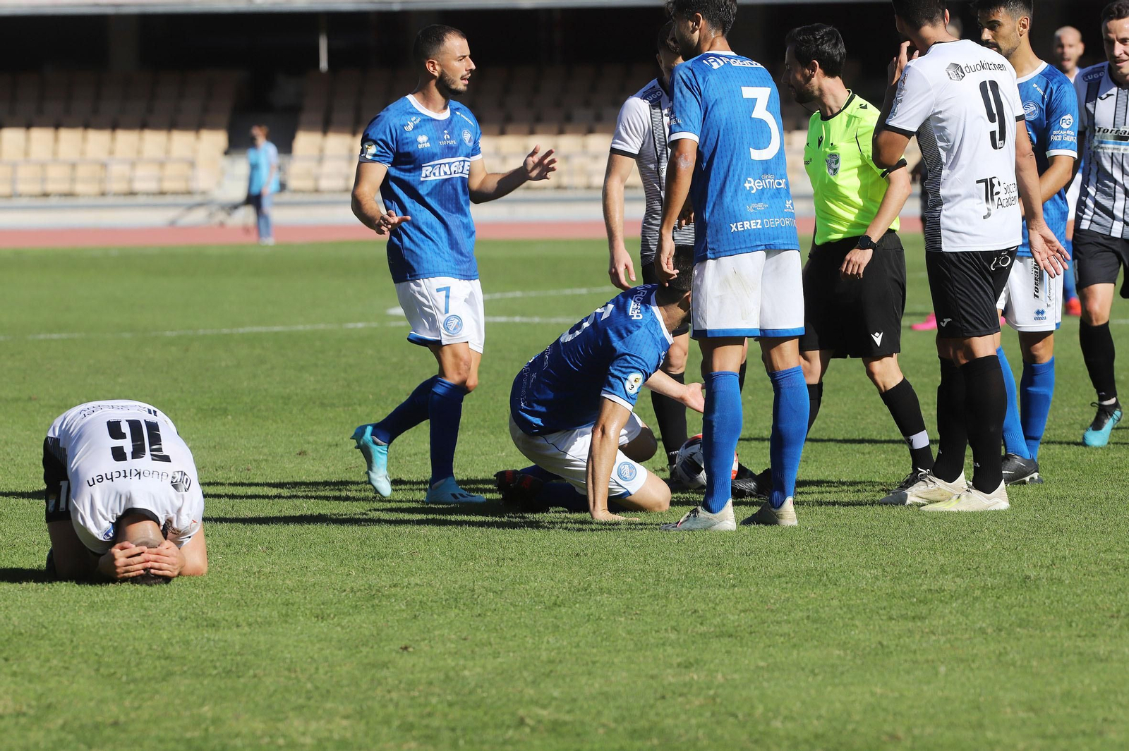 Imágenes del derbi Xerez DFC - Xerez CD