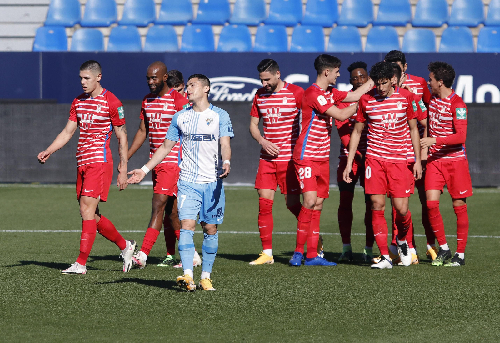 El Málaga CF-Granada, en fotos