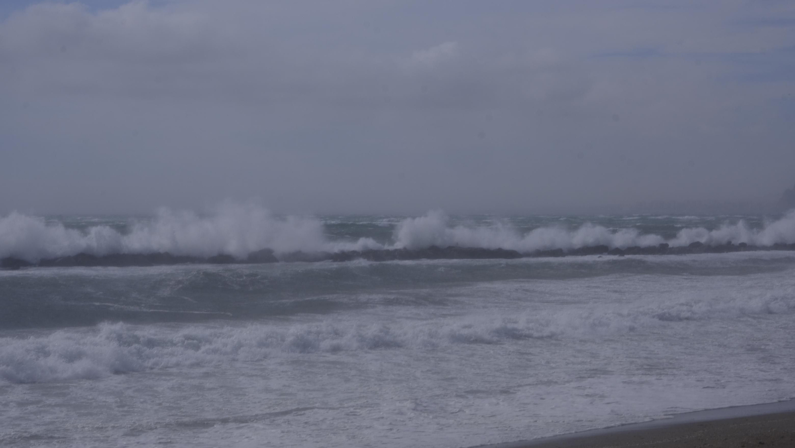 Imágenes del temporal de viento en Almería