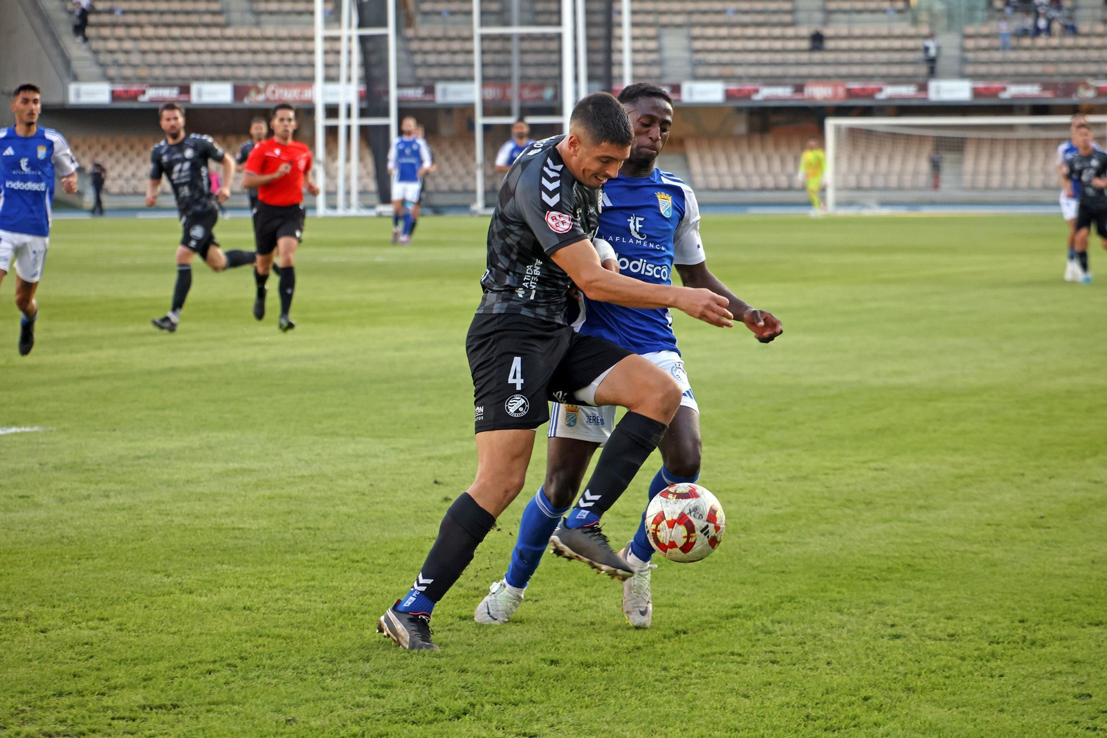Imágenes del derbi entre Xerez CD y Xerez DFC en Chapín