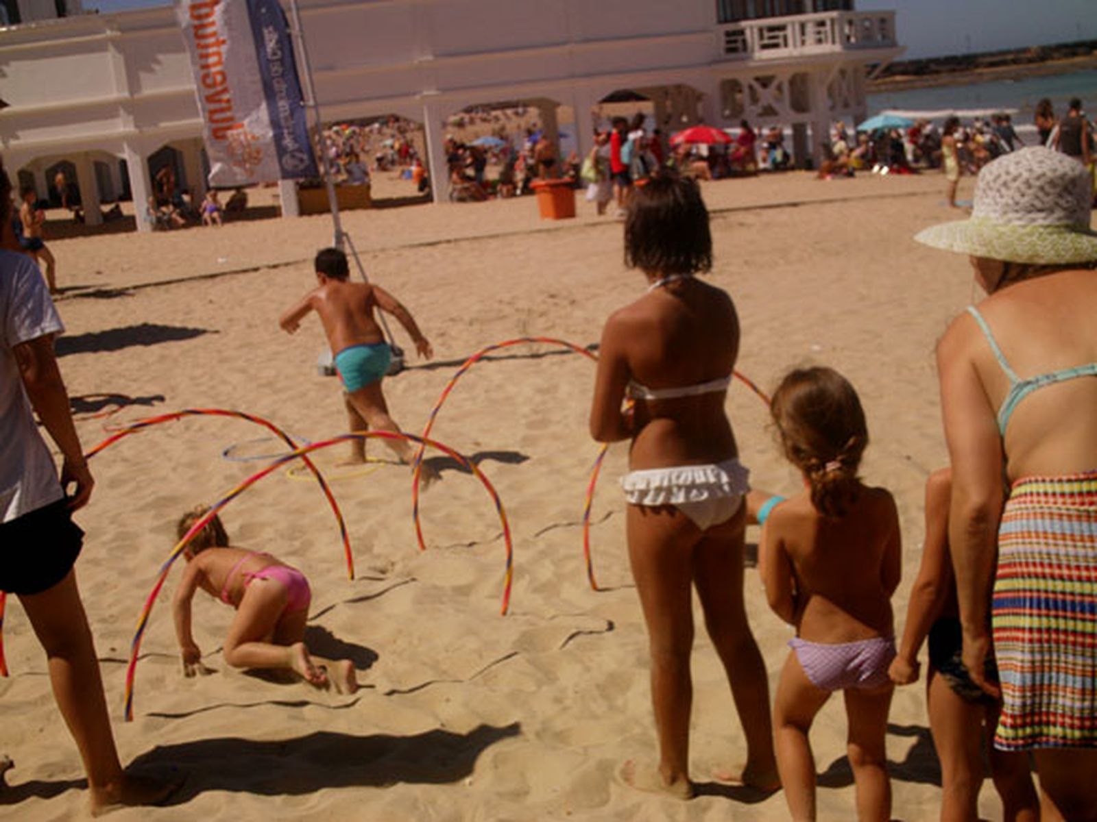 Comienza un Mar de Actividades en las playas de Cádiz