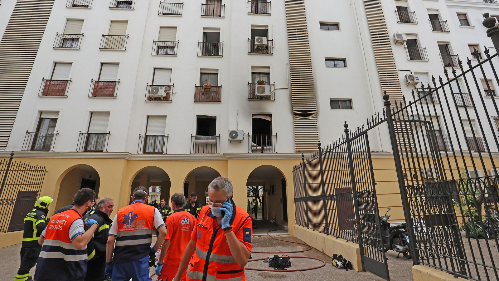 Incendio en una vivienda de calle Paul