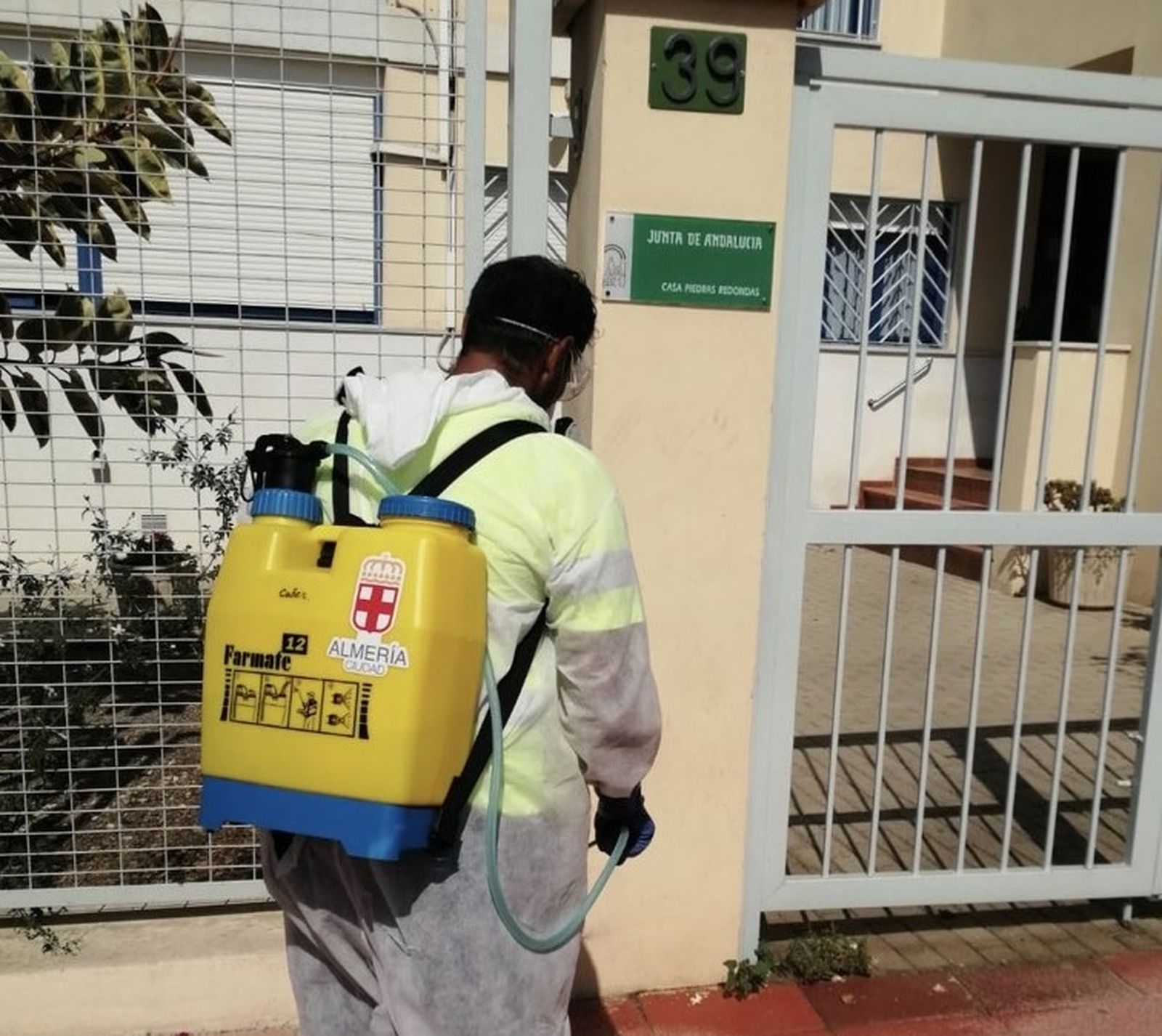 Los ‘menas’ contagiados por la COVID-19, atendidos en los CAI Indalo y El Saltador