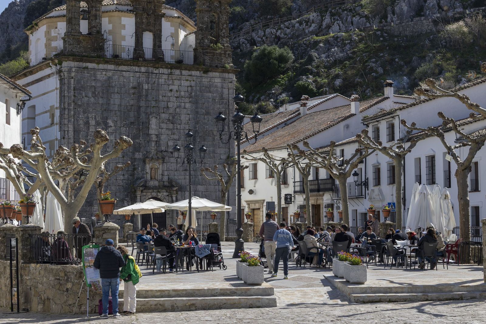 Las imágenes del puente festivo del Día de Andalucía en Grazalema