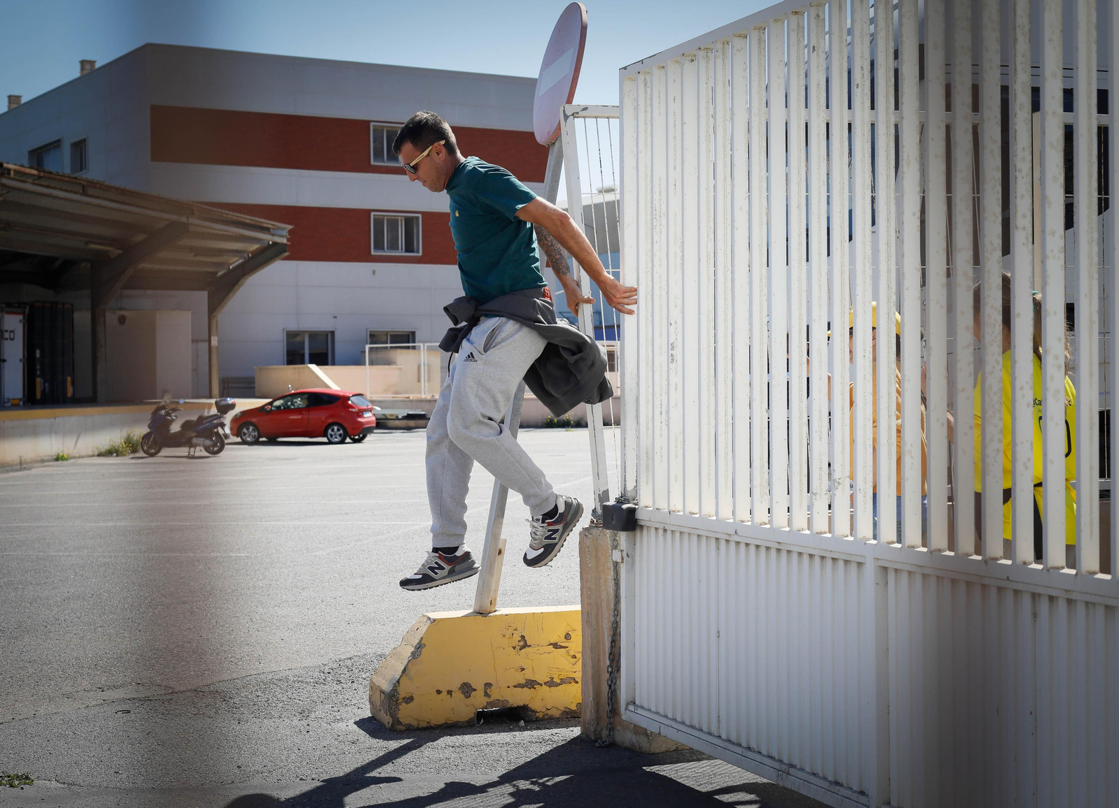 Los agricultores colapsan el puerto de Almería