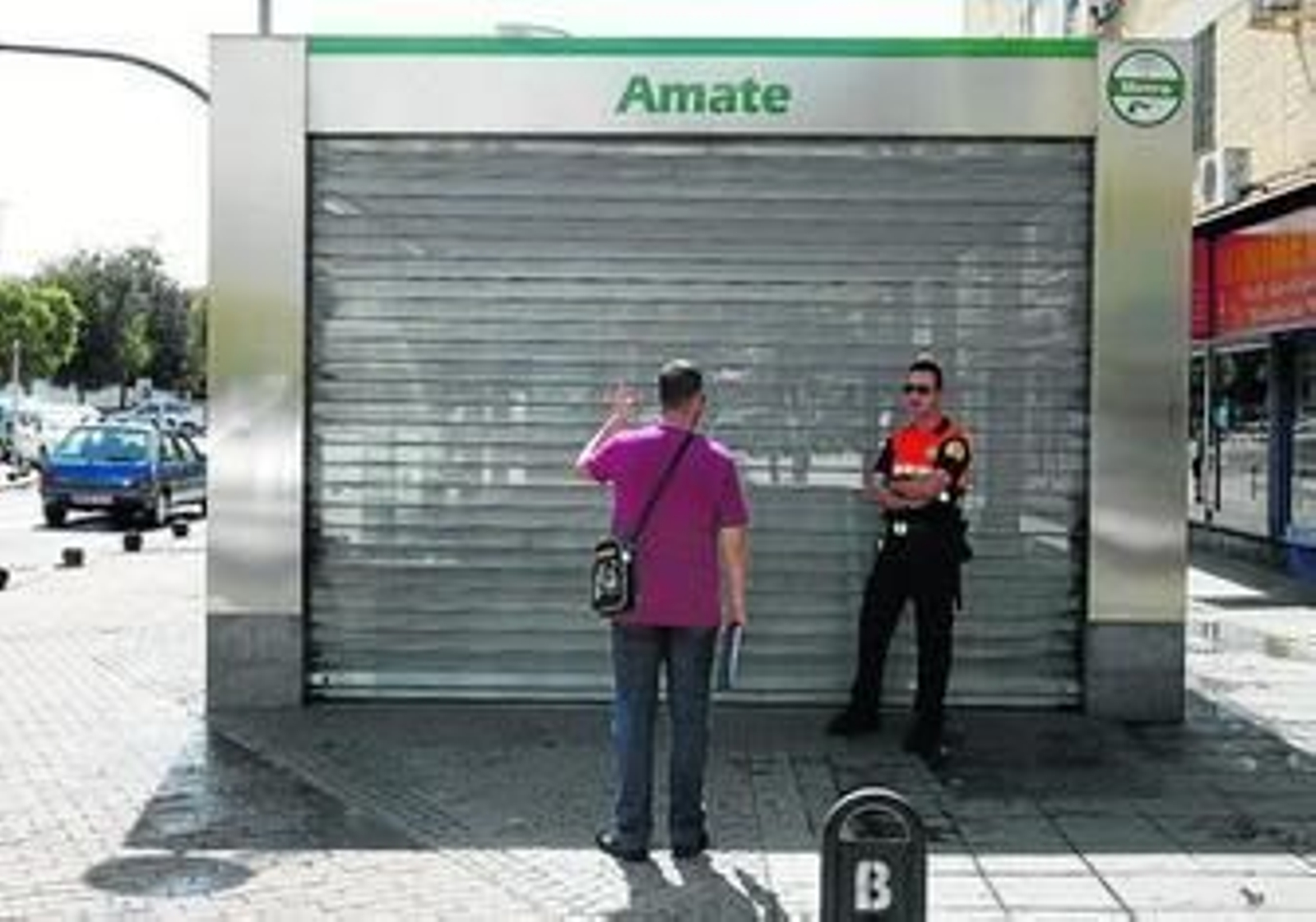 La estación del Metro de Amate estuvo cerrada durante todo el día por los efectos de la lluvia.