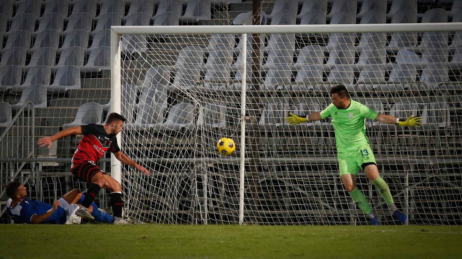 Xerez CD - Puente Genil (1-2)