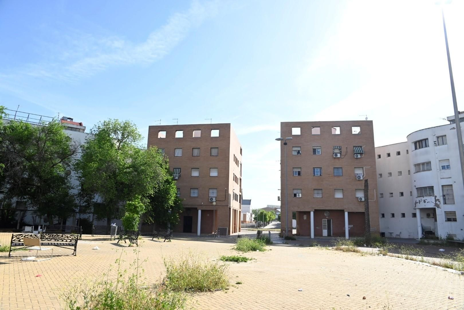 Viviendas deterioradas en el Polígono Guadalquivir.