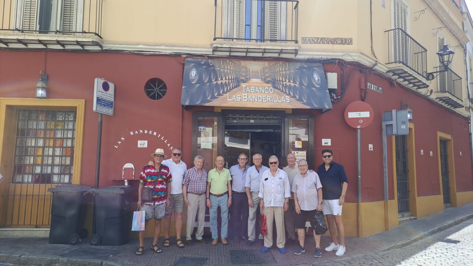 El Mundo Nuevo Veteranos ha dado por cerrada la temporada con un almuerzo.