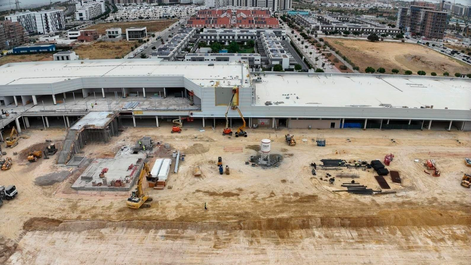 Avances de las obras del centro comercial Entrenasas
