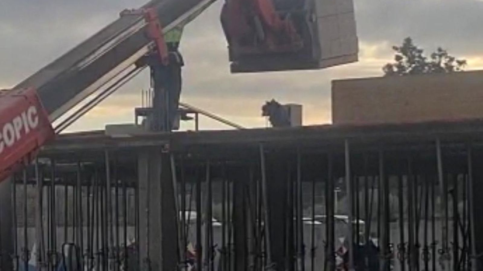 Palé similar al que se ha desplomado