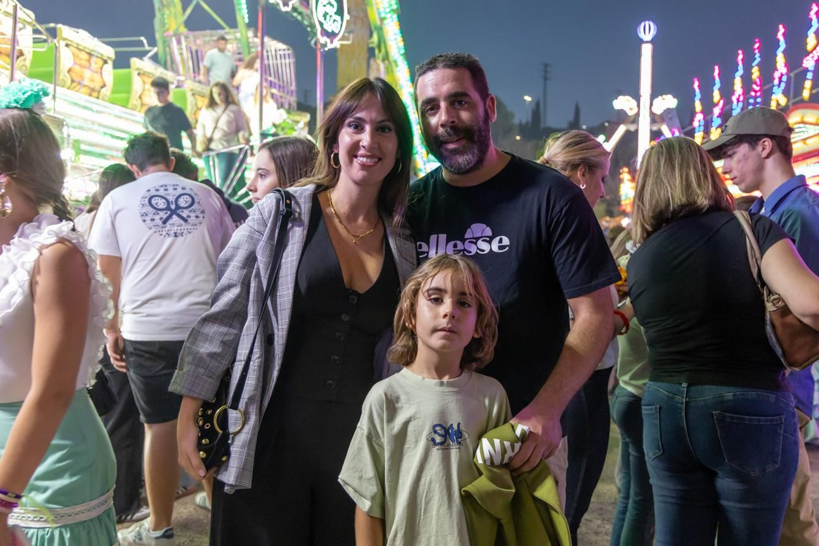 Cientos de jiennenses acudieron a su cita con los "cacharricos"