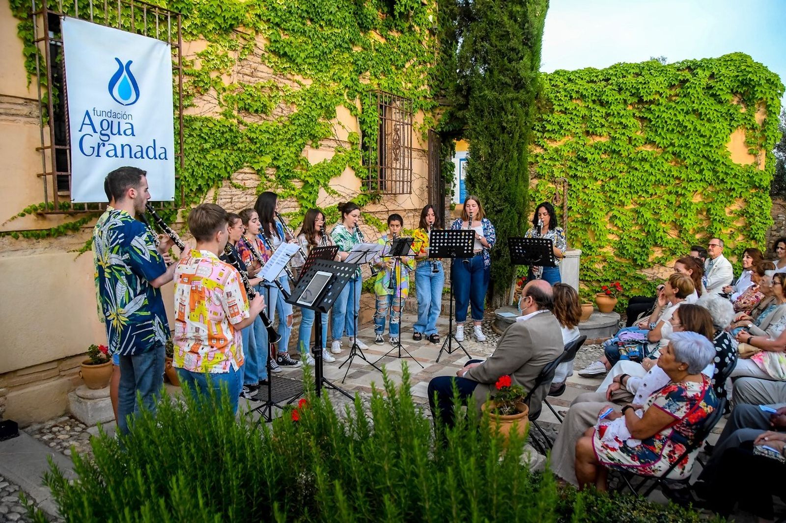 Los clarinetes inundan el Aljibe del Rey