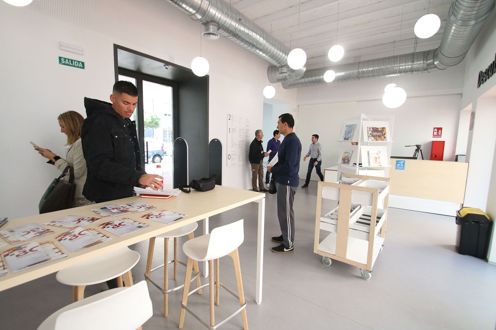 Fotogalería de la Biblioteca Central José María Artero