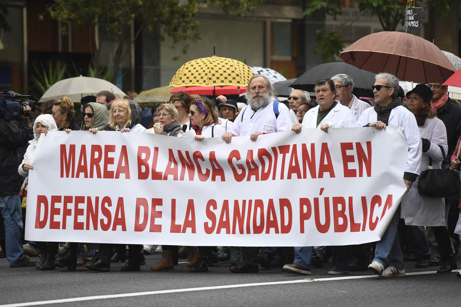 Antonio Vergara, a la cabeza de la manifestación del pasado 19 de febrero en Cádiz.