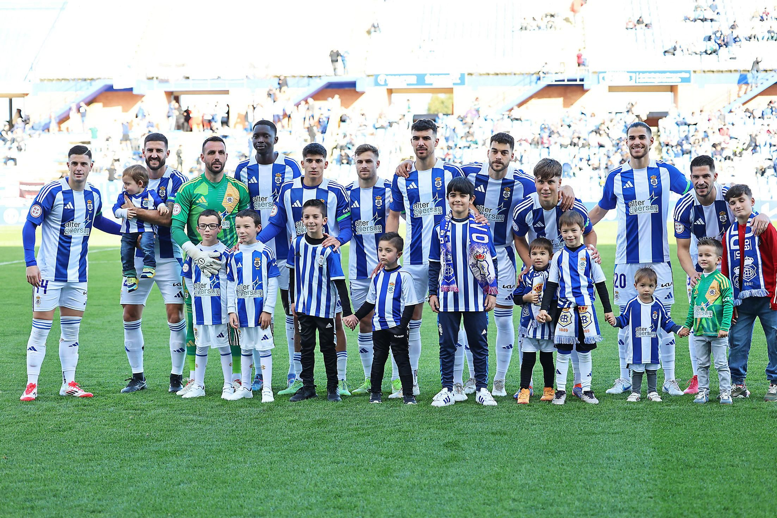 Las imágenes del encuentro entre el Recreativo de Huelva y el Ceuta