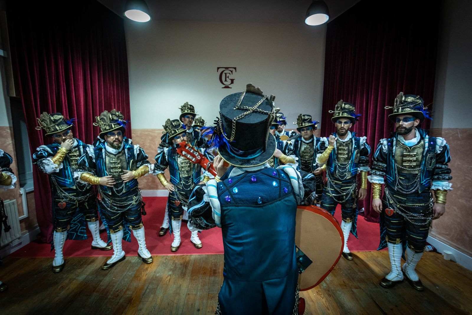 Ambiente en la trasera del Falla durante sexta función clasificatoria del COAC 2019