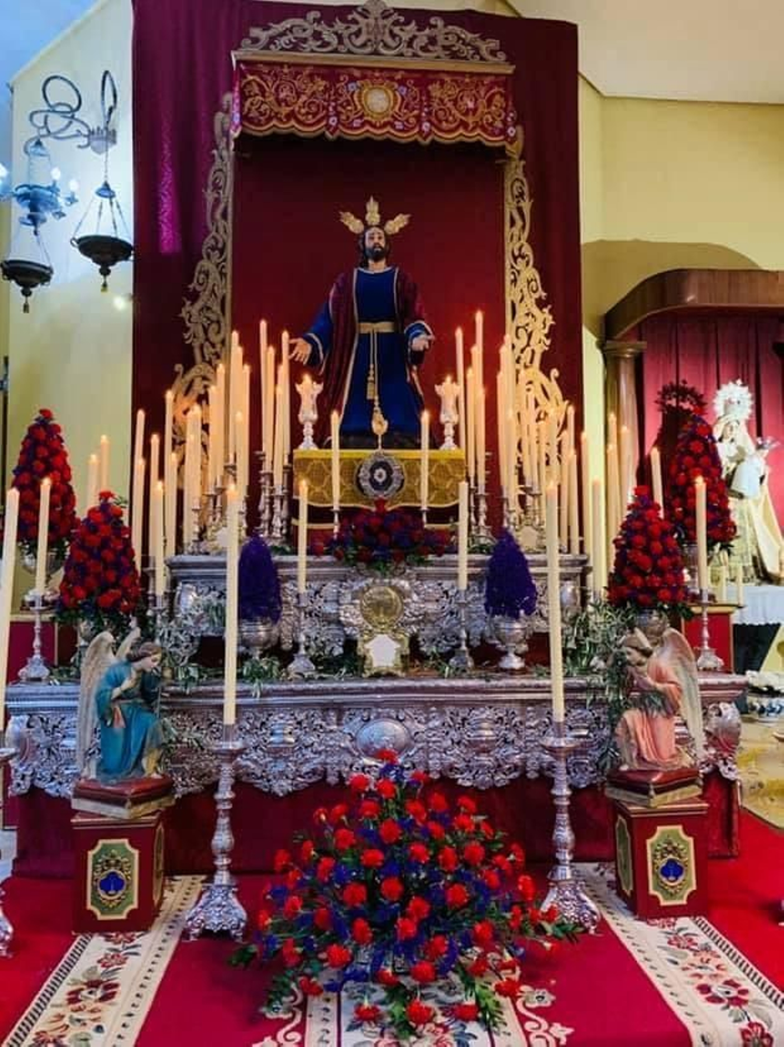 El Huerto brilla con luz propia durante los Cultos